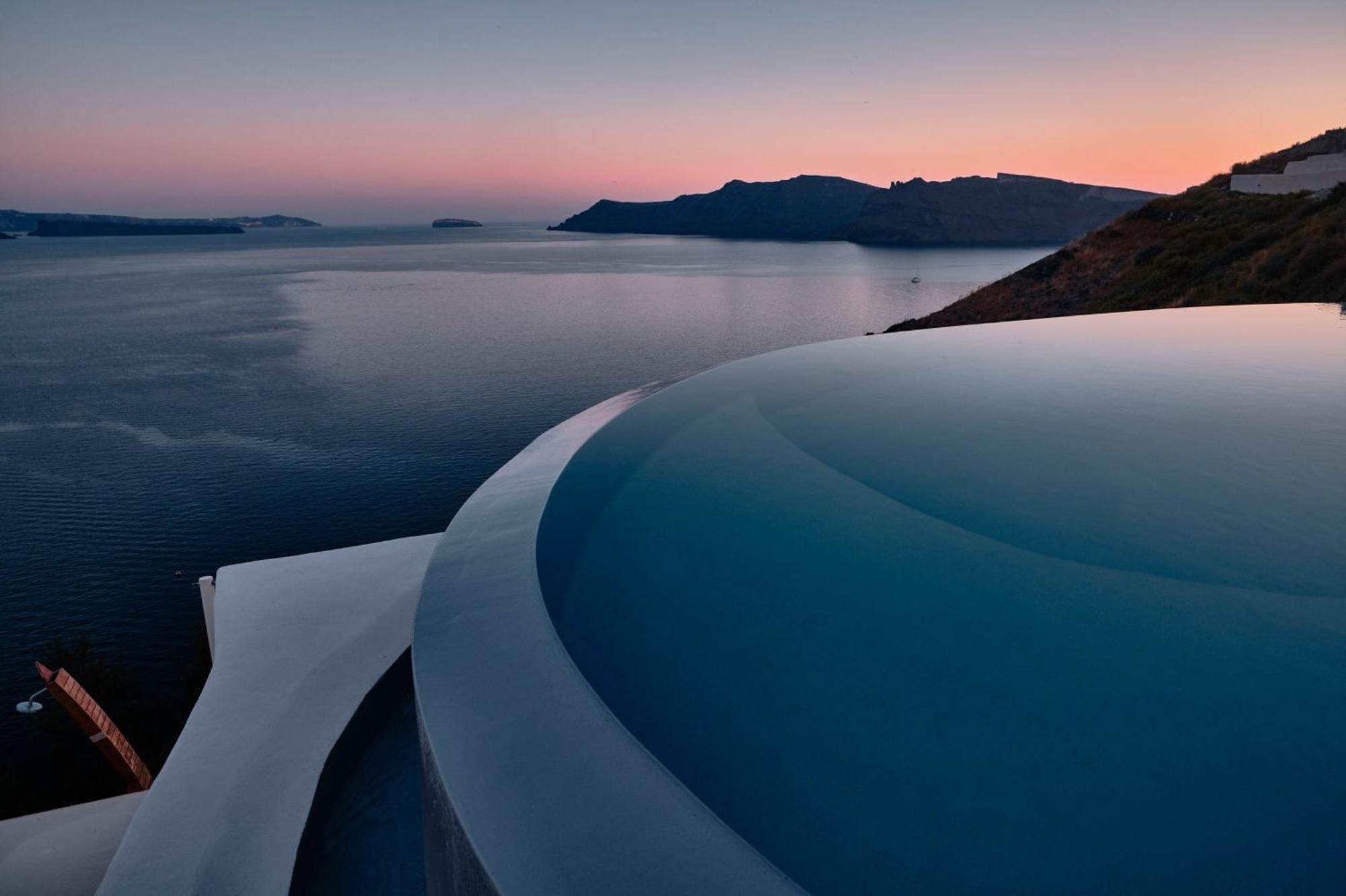 Mystique, A Luxury Collection Hotel, Santorini (Adults Only) Oia  Bagian luar foto